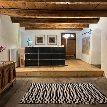 Hotel Chasa Chalavaina Müstair Esterno foto