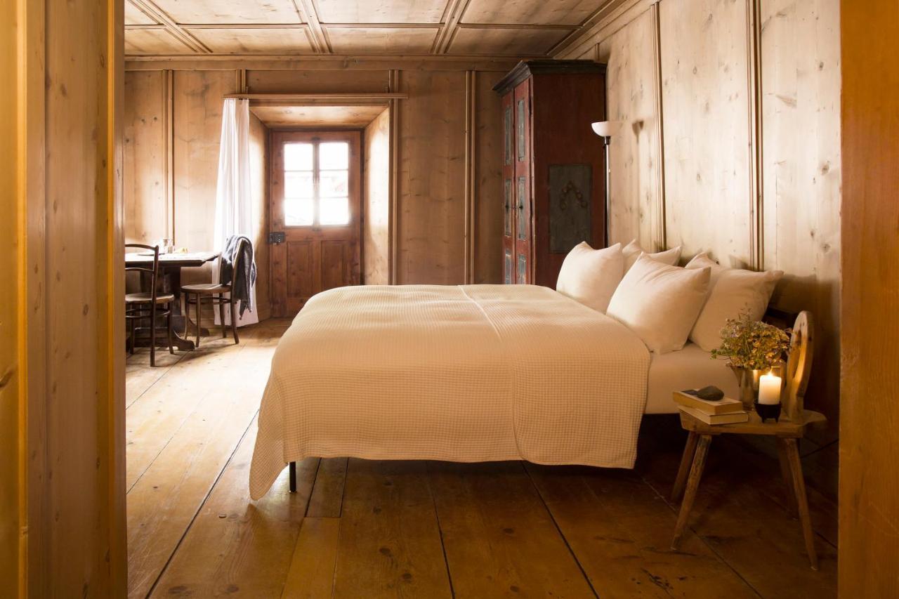 Hotel Chasa Chalavaina Müstair Esterno foto