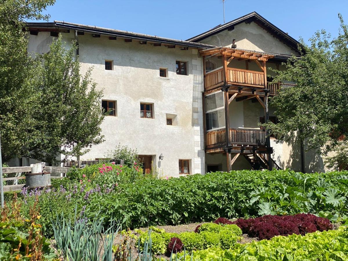 Hotel Chasa Chalavaina Müstair Esterno foto