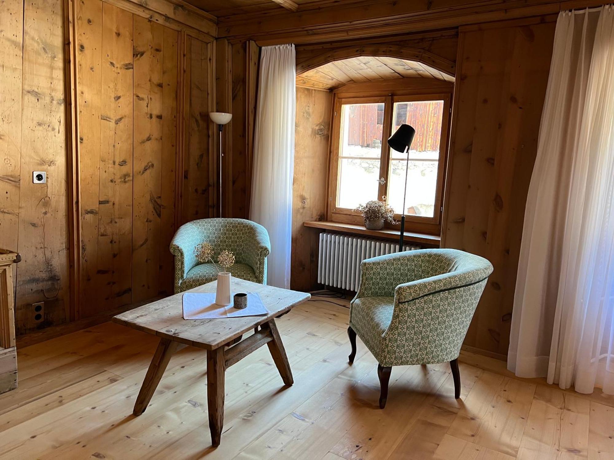 Hotel Chasa Chalavaina Müstair Esterno foto