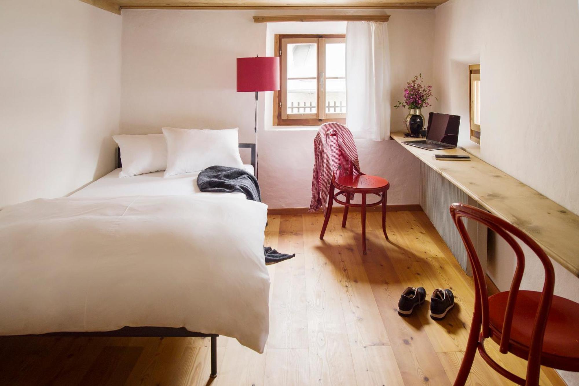 Hotel Chasa Chalavaina Müstair Esterno foto